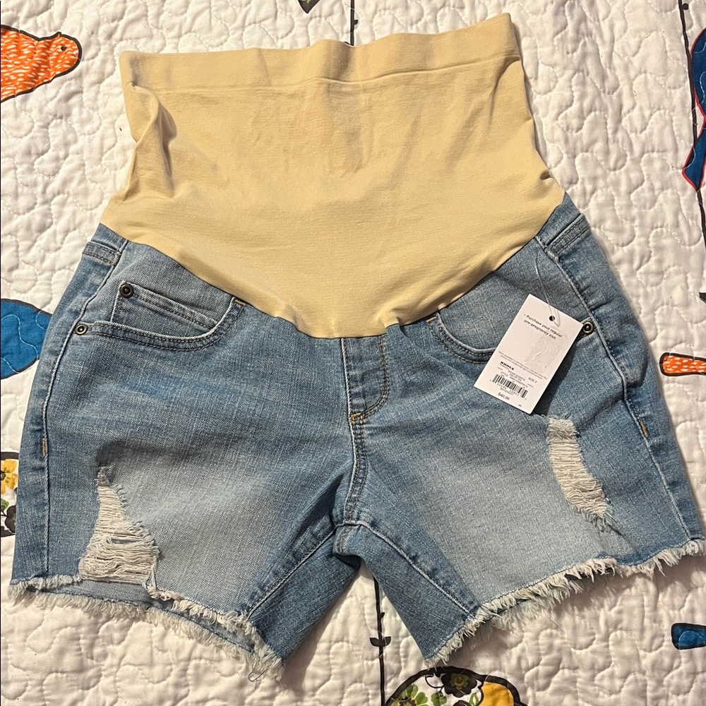 A:glow women’s maternity shorts